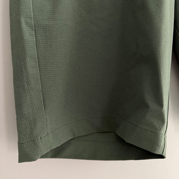 TOMMY BAHAMA CHIP SHOT SHORTS GOLF CASUAL DRESSY POCKET LIGHTWEIGHT GREEN NWT 32 - Picture 5 of 11